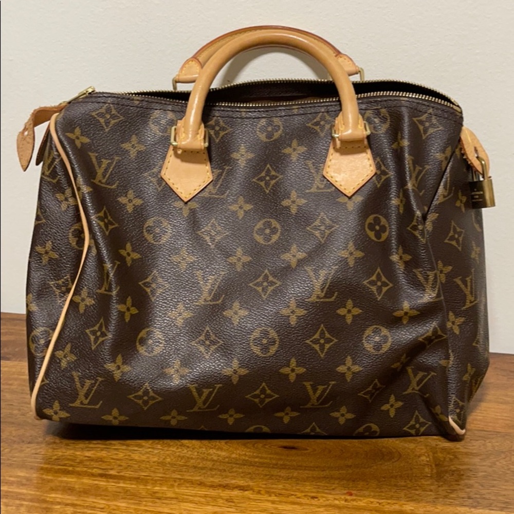 Louis Vuitton Speedy 30